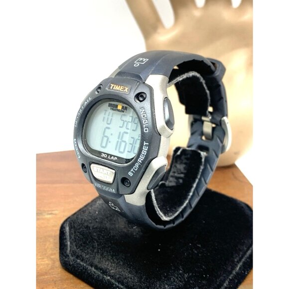 Timex Men's Watch T5E901 Ironman Quartz 38mm Digital Indiglo Black Rubber Strap - Picture 2 of 14